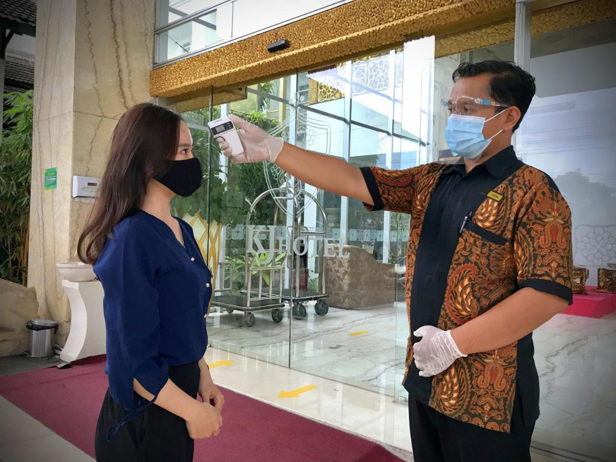 Kj Hotel Yogyakarta Eksteriør bilde