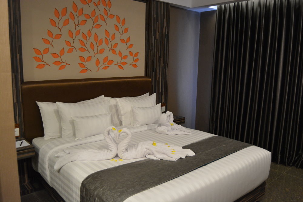 Kj Hotel Yogyakarta Eksteriør bilde