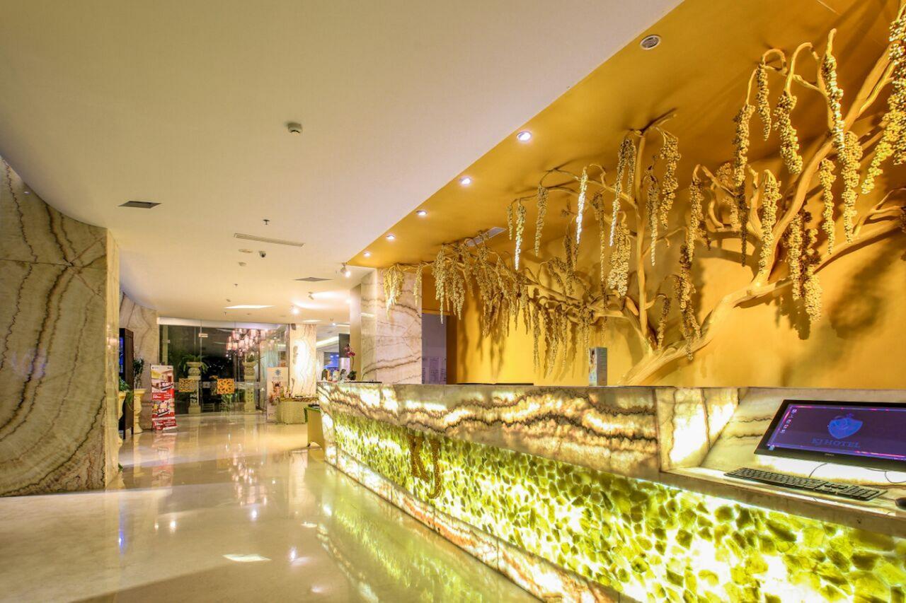 Kj Hotel Yogyakarta Eksteriør bilde